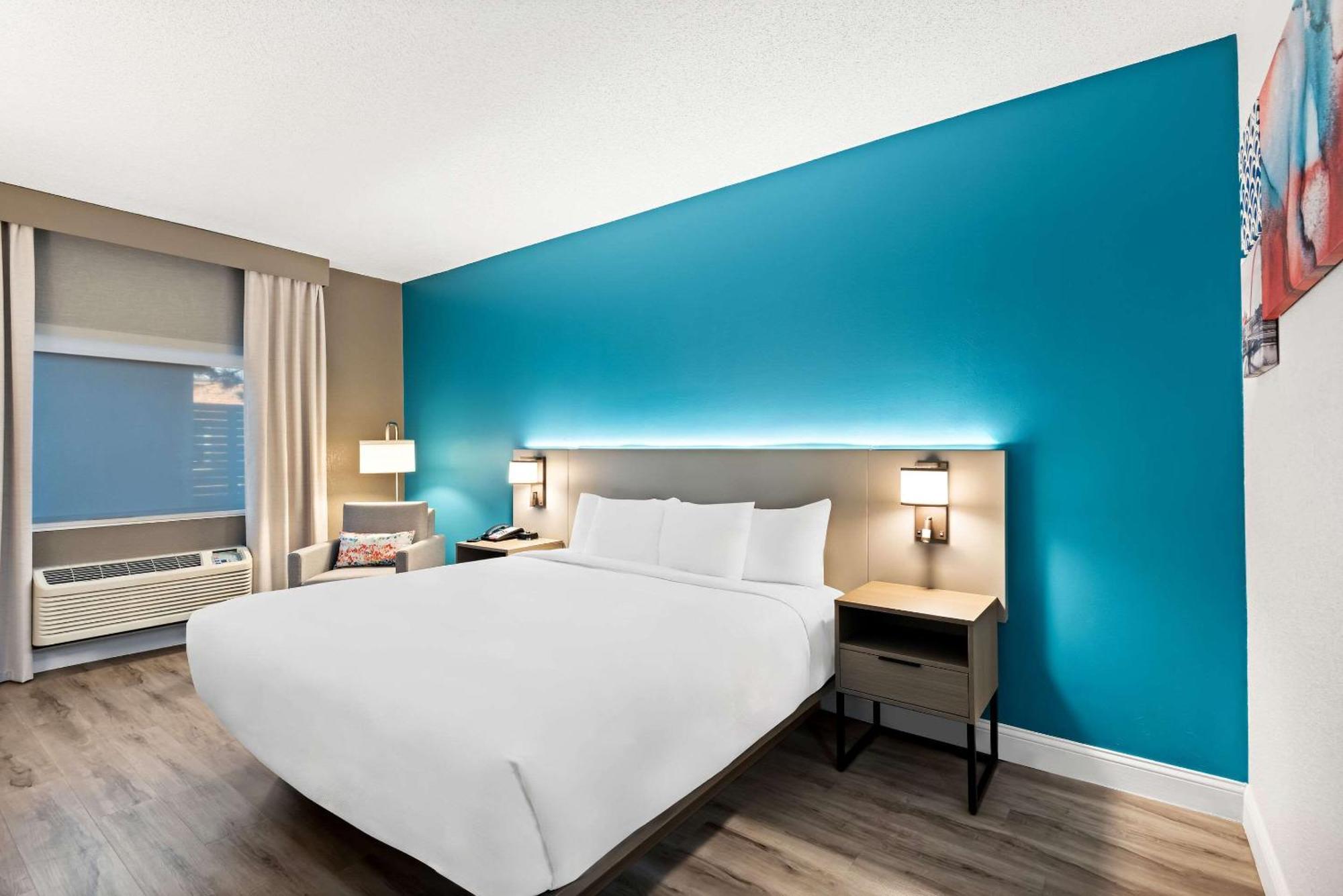 Comfort & Hotel